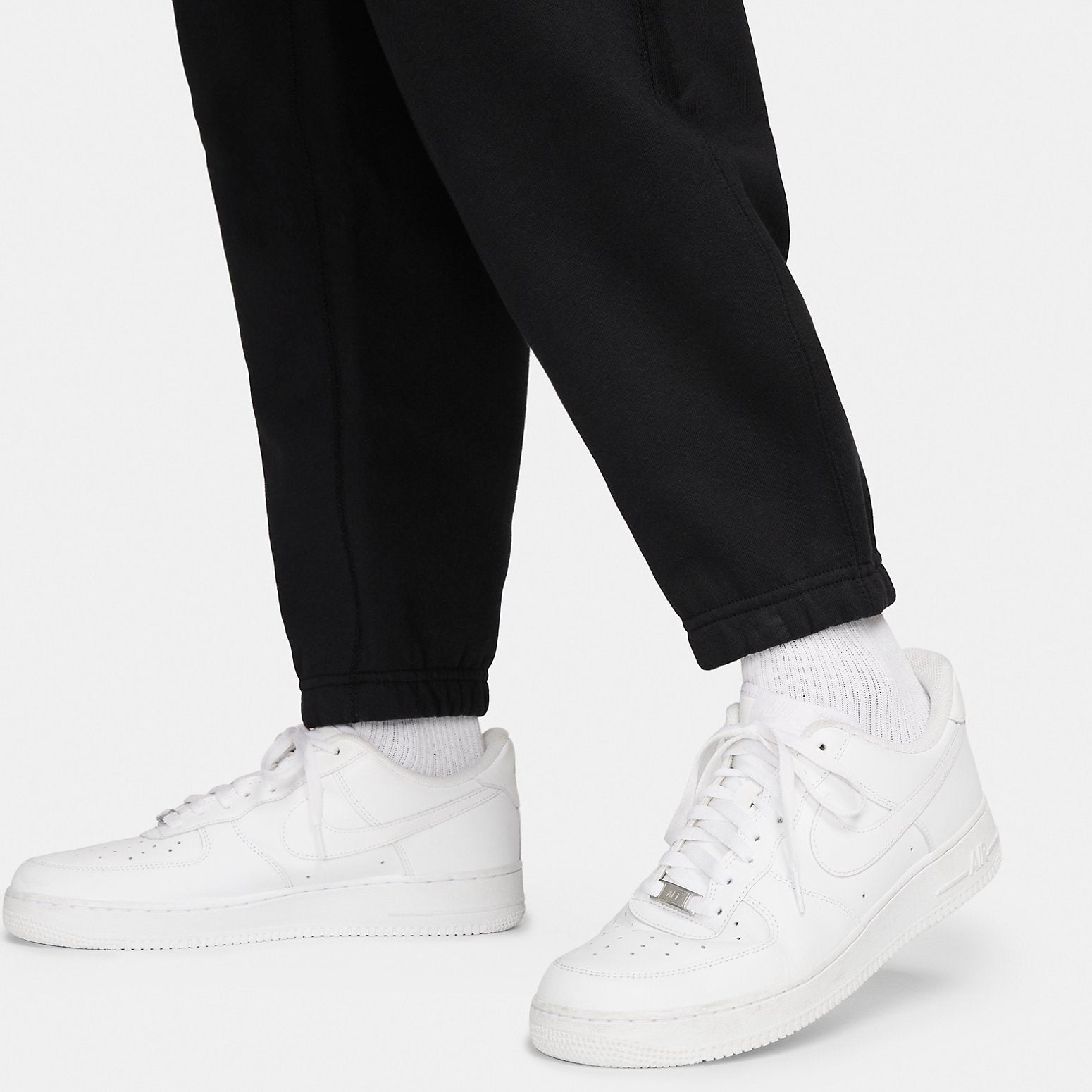 Solo Swoosh Fleece Trousers 'Black'