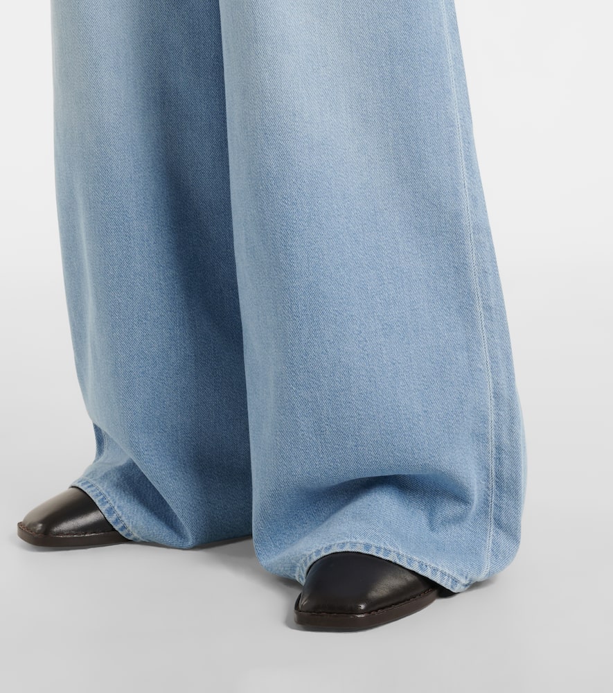 Pull On high-rise wide-leg jeans