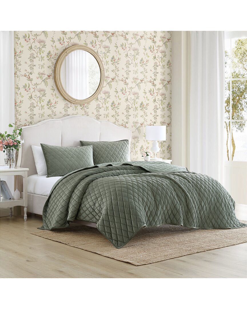Solid Diamond Stitch Velvet Reversible Quilt Set