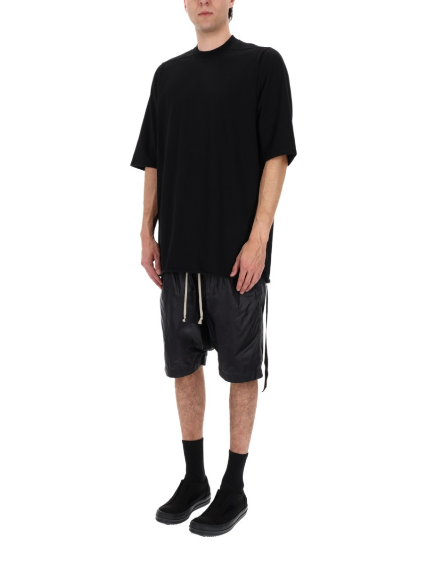 Black Solid Crew Neck T-Shirt