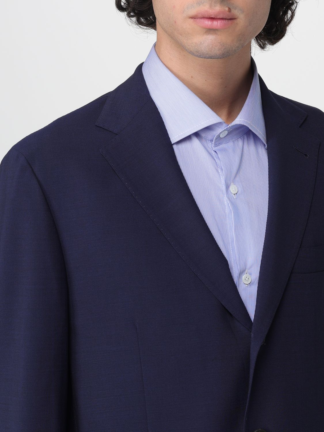 Suit Men color Blue