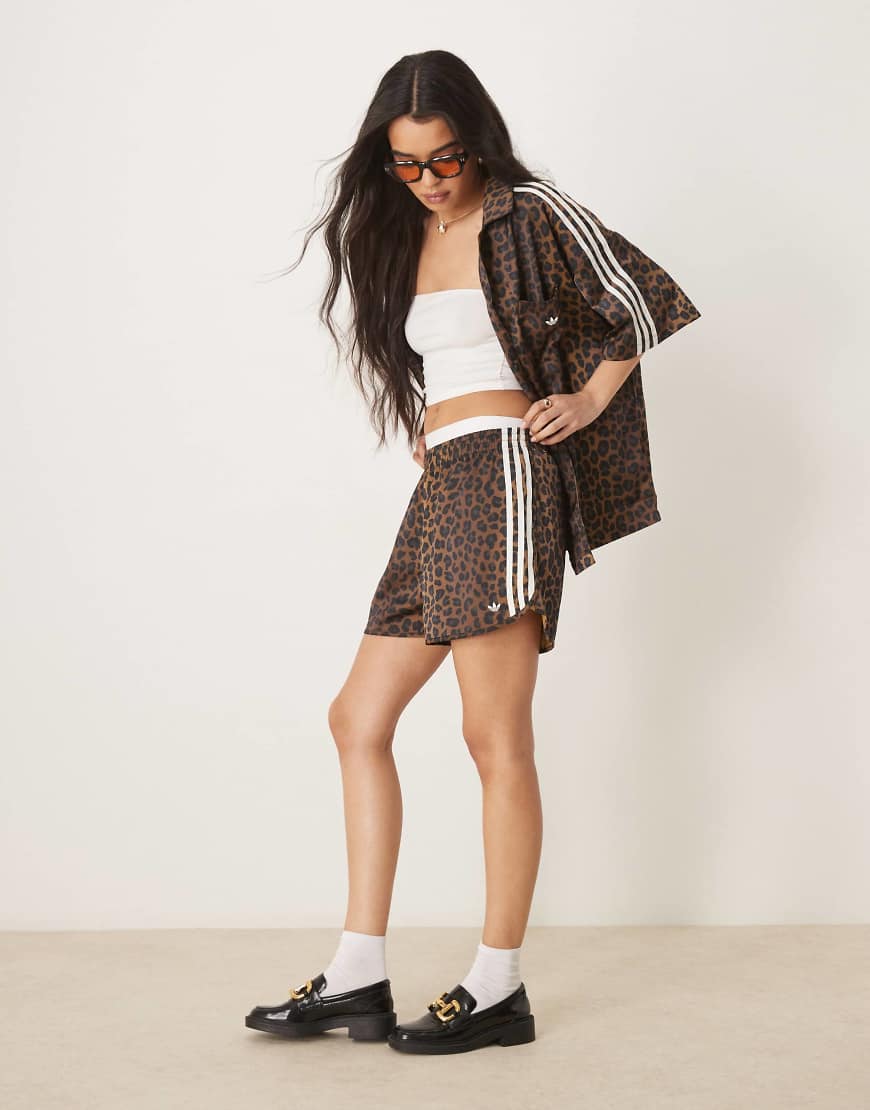 Adidas Originals sprinter shorts in leopard print-Brown