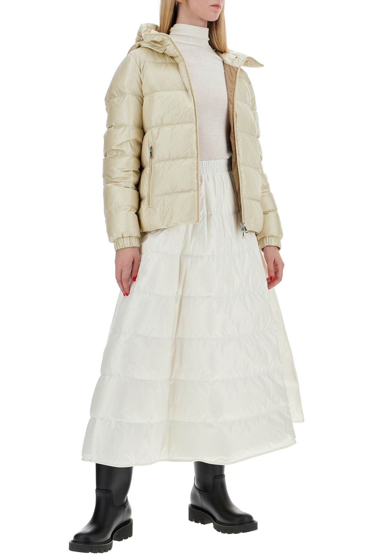Short biron down jacket