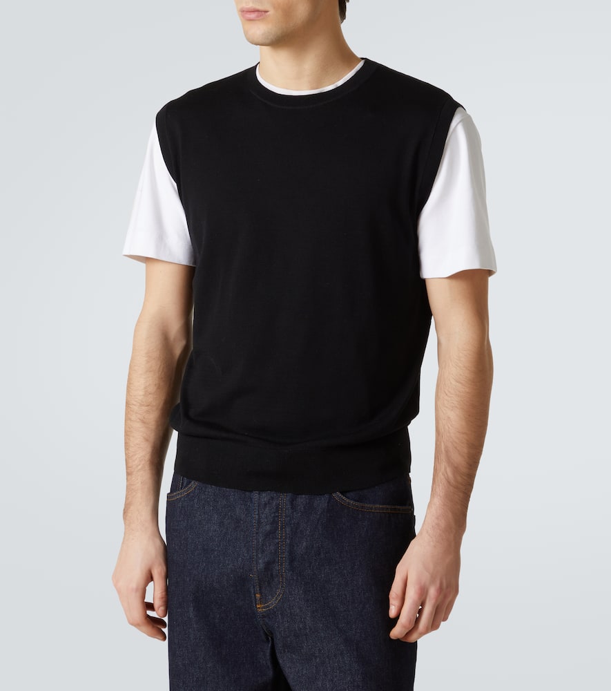 Cotton sweater vest