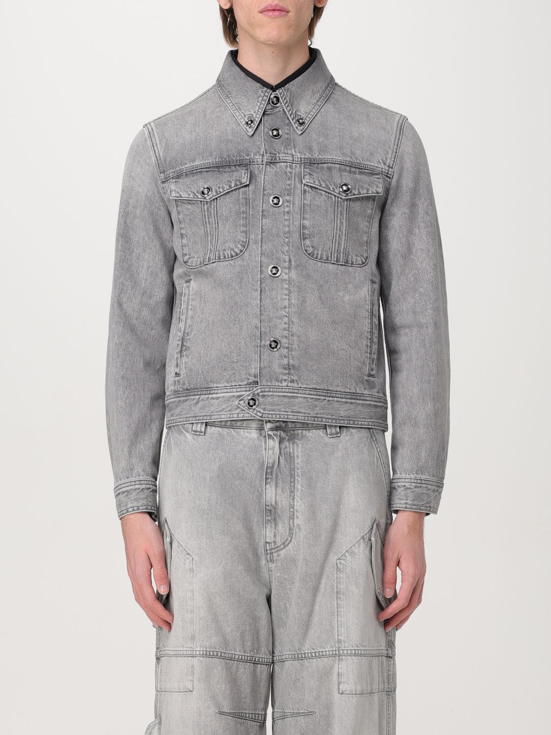 Medusa Head-buttons denim jacket - Grey