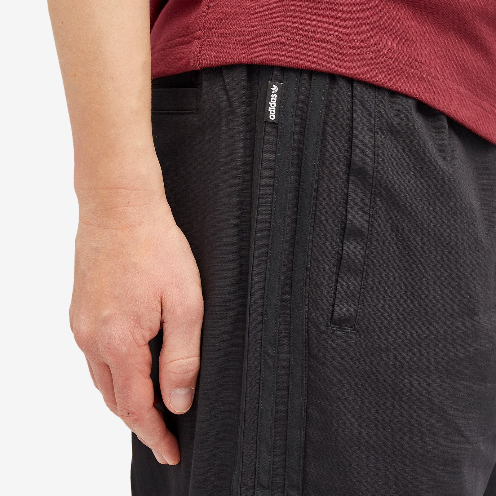 Men's Superfire Track Pant in Black
