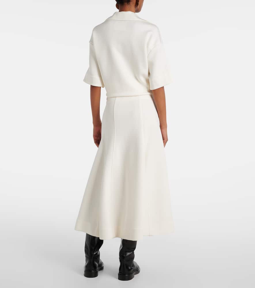 Knitted midi skirt