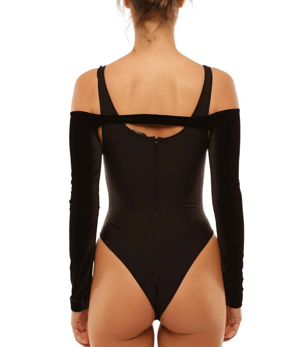 Black Solid Scoop Neck Top