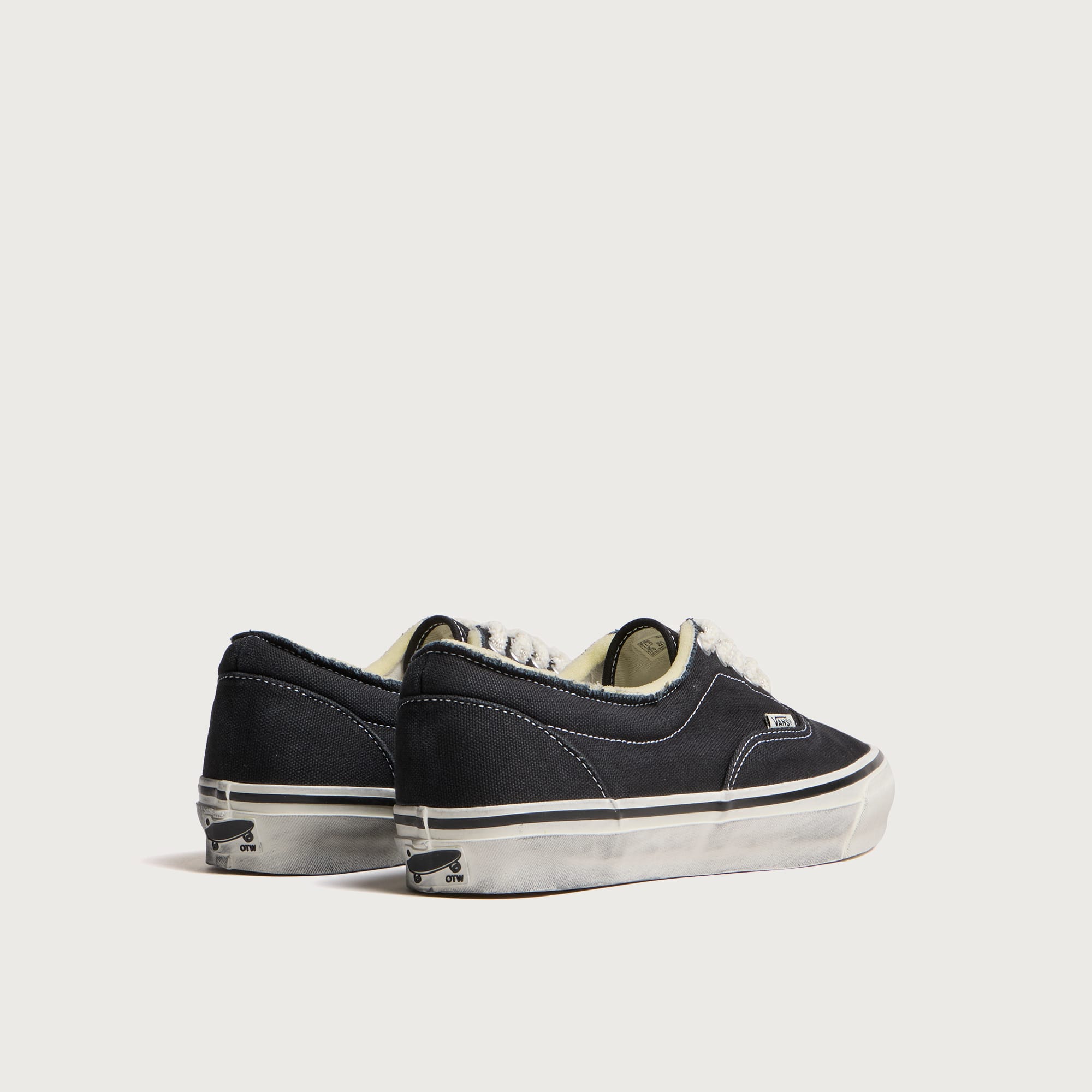 OTW Era 95 DST Sneaker Relic Black