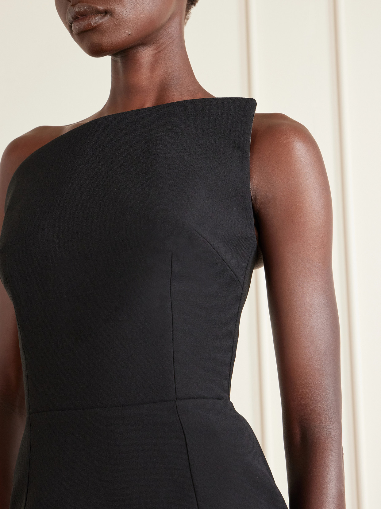 Fuji Crepe Gown - Black