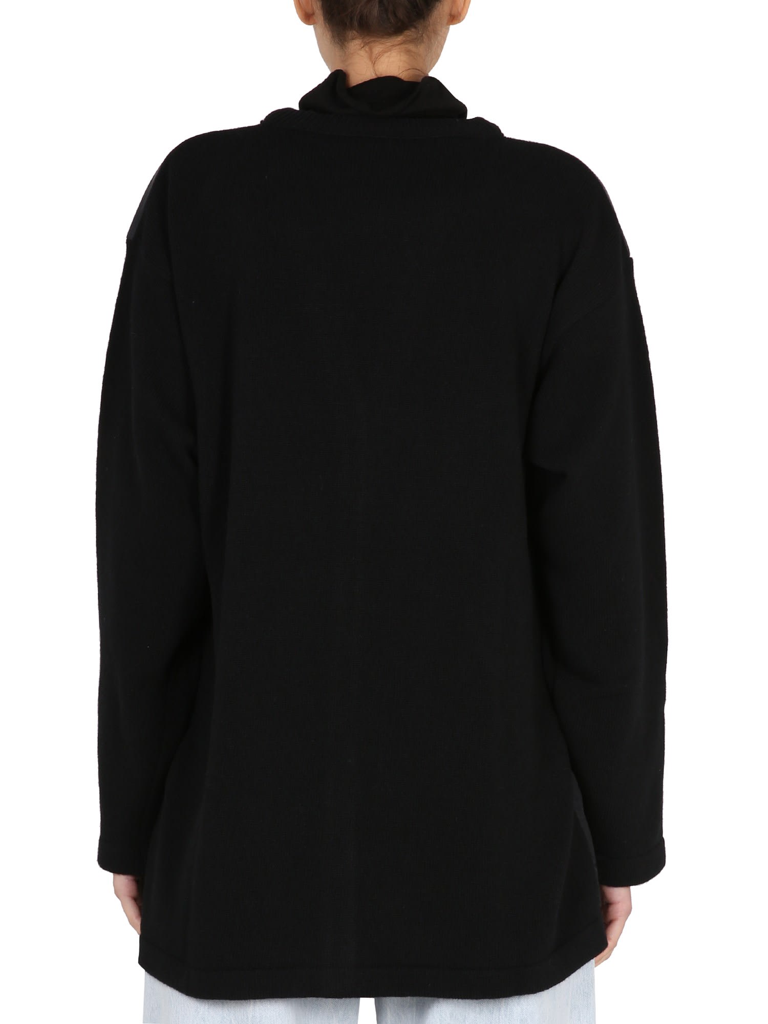 V-neck Cardigan