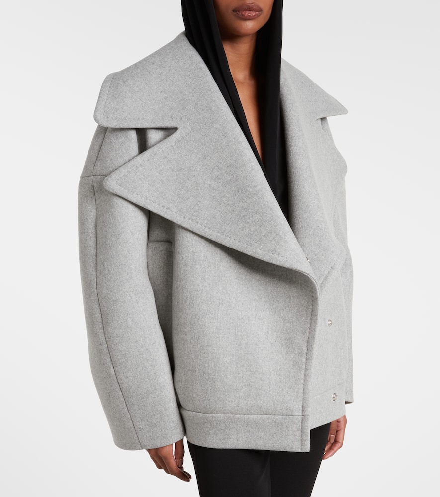 Oversized wool and cashmere peacoat