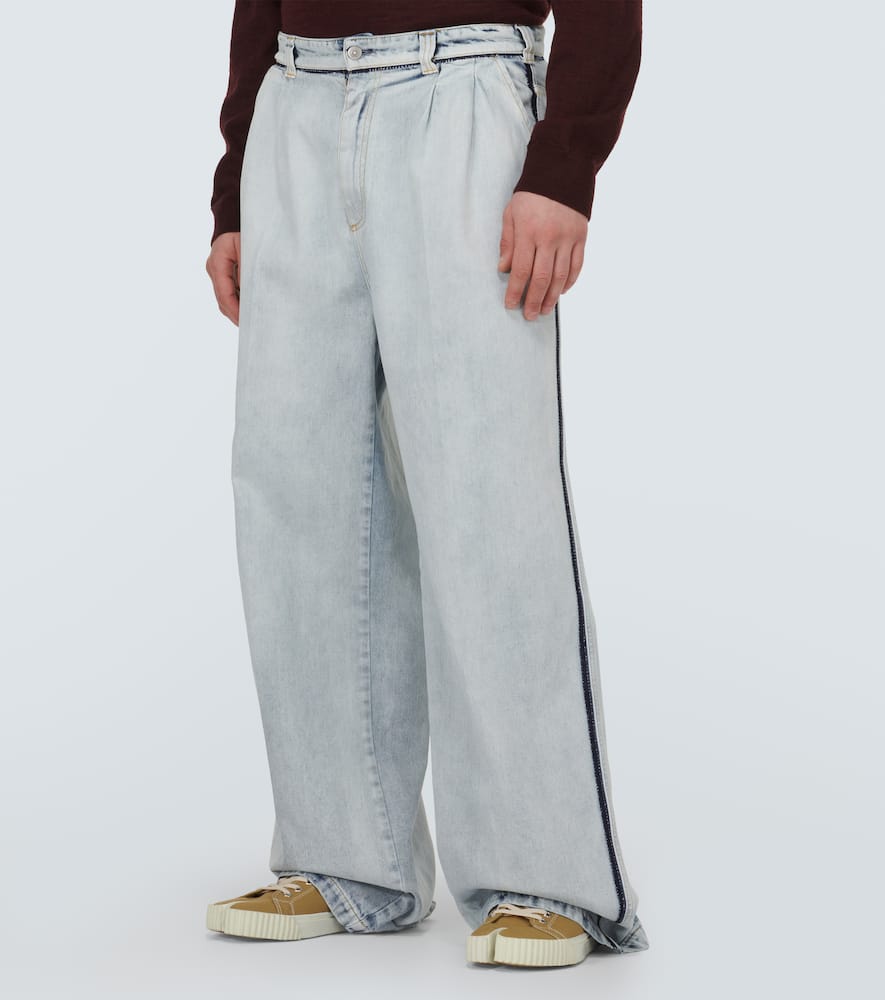 High-rise wide-leg jeans