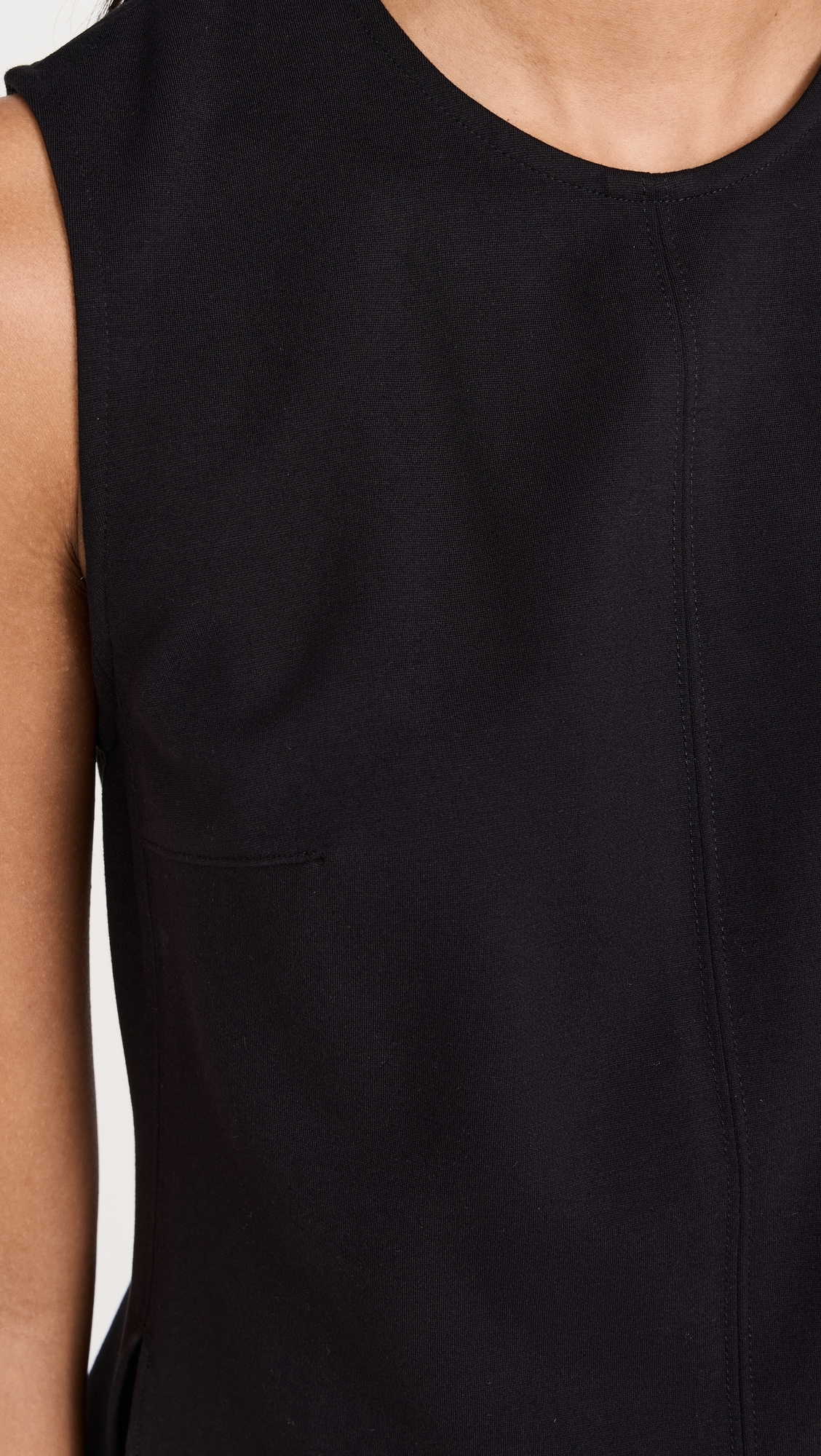 Lupine Top Black