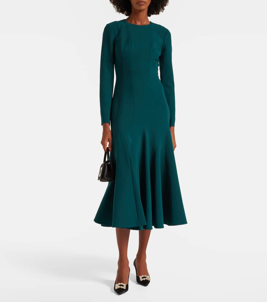 Crêpe gown