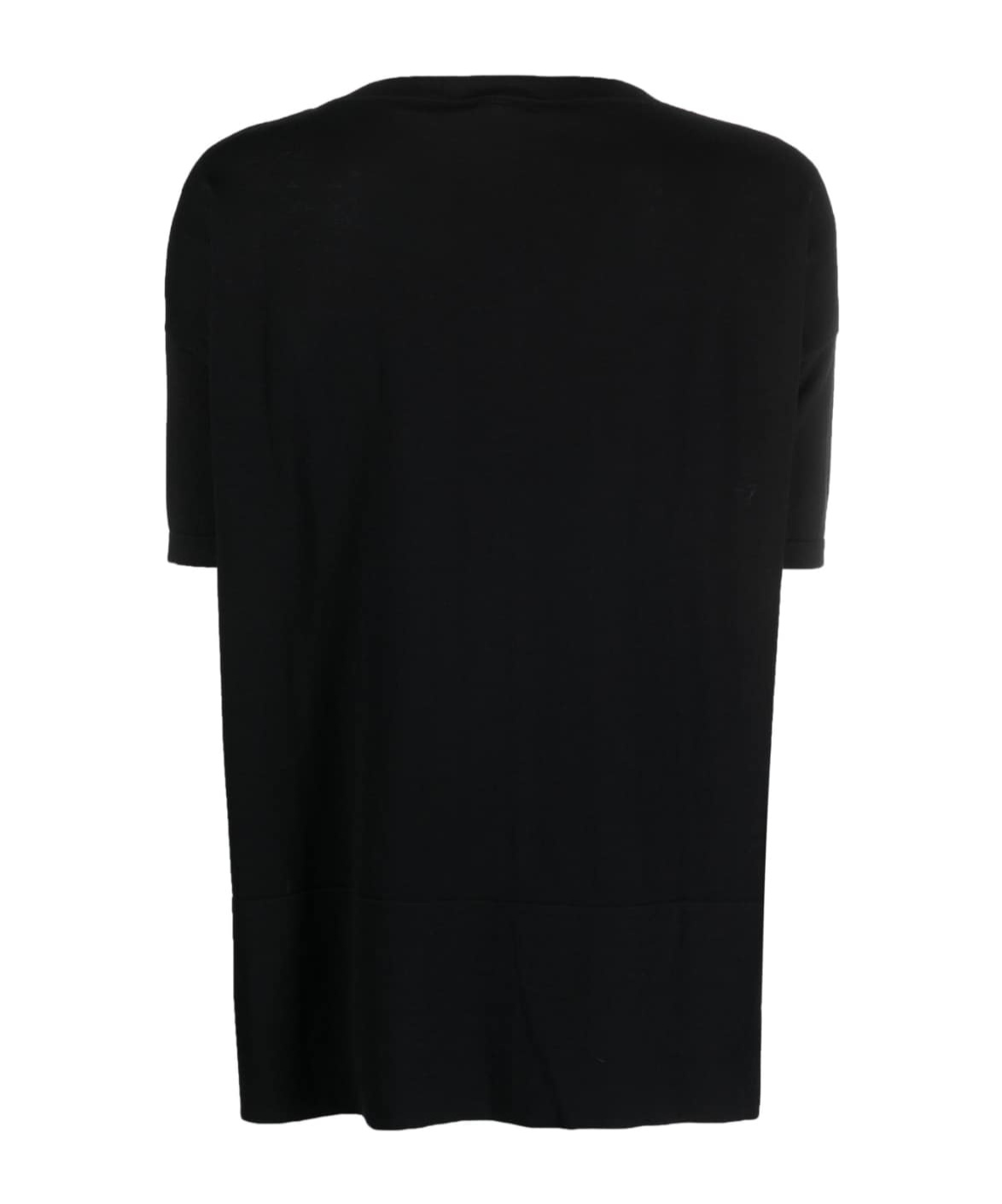 Short-sleeved cotton T-shirt