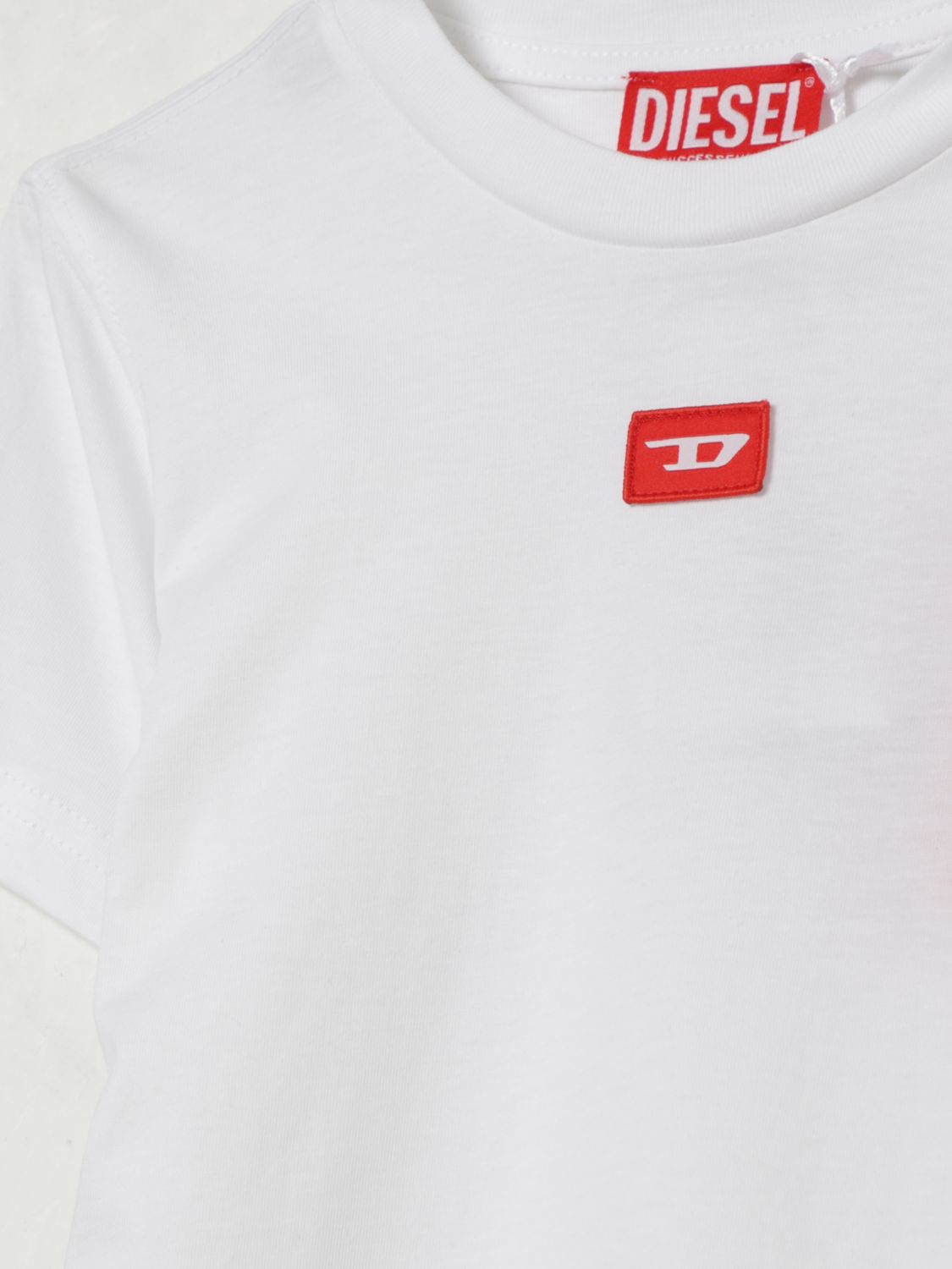 T-Shirt Kids color White