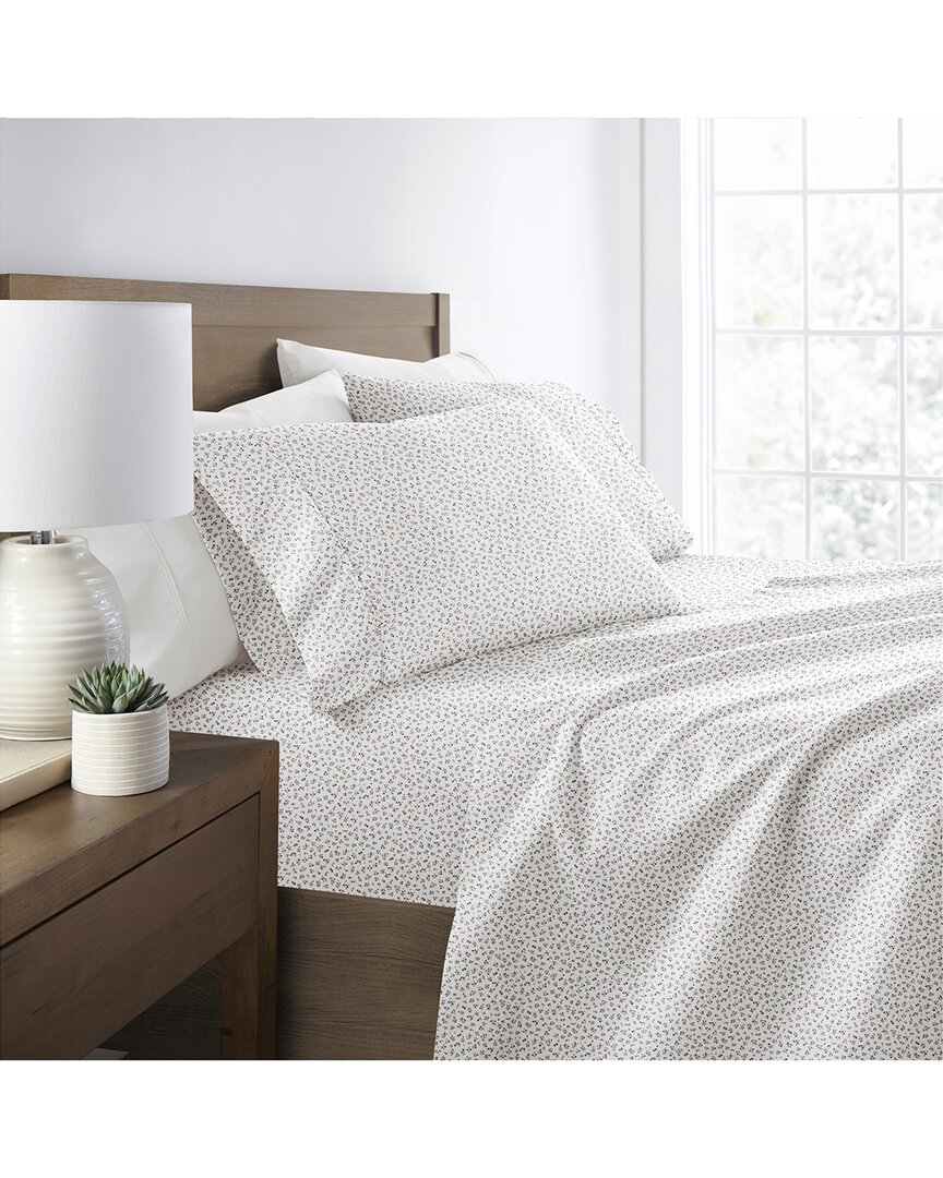 Delicate Blossoms Patterned Ultra-Soft Bed Sheet Set