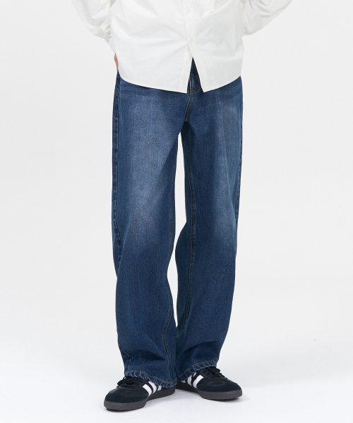 MORE WIDE DENIM PANTS