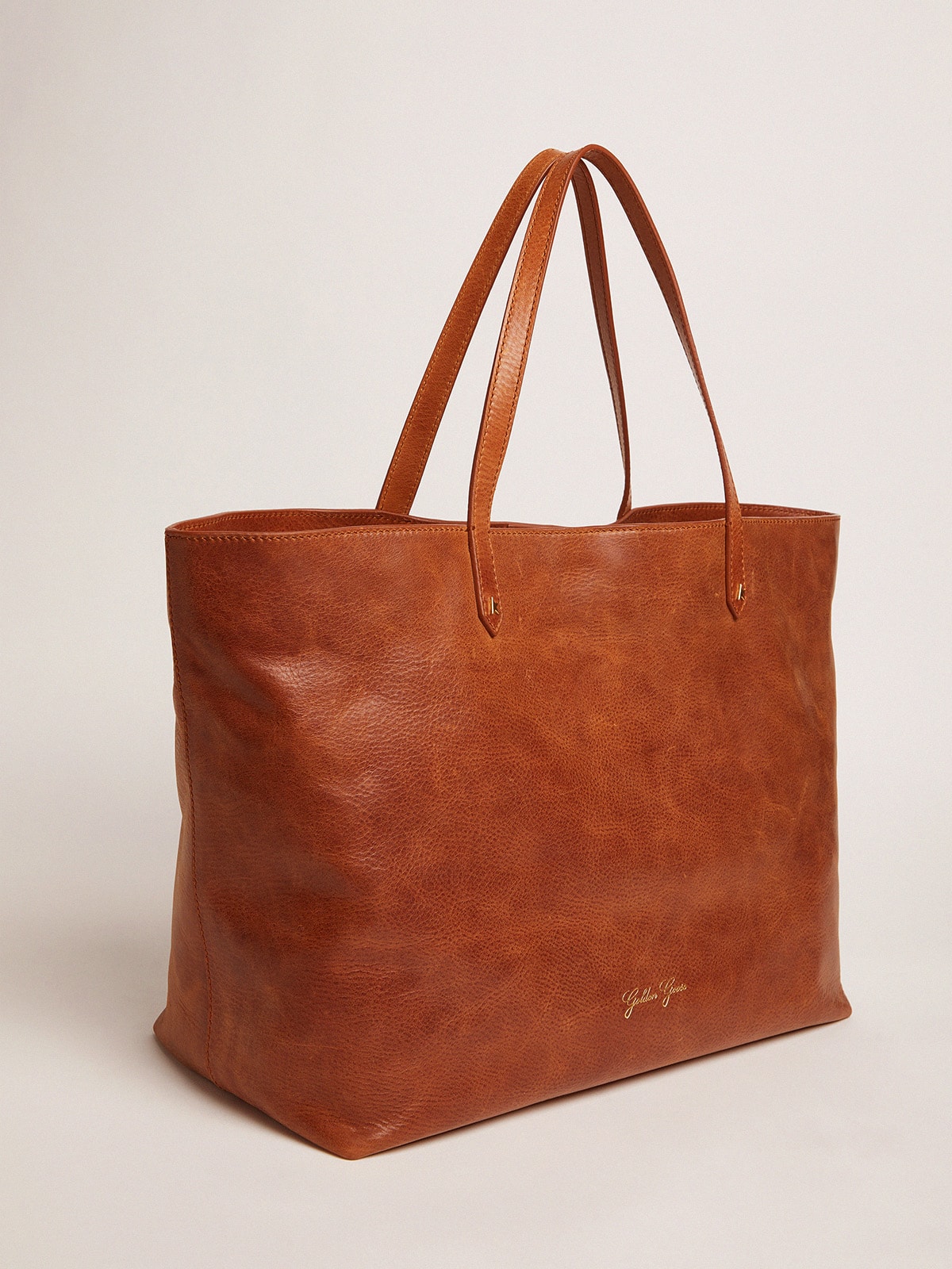 Golden Goose - Pasadena Bag In Tan-colored Glossy Hammered Leather With Gold Logo On The Front, Woman, : U