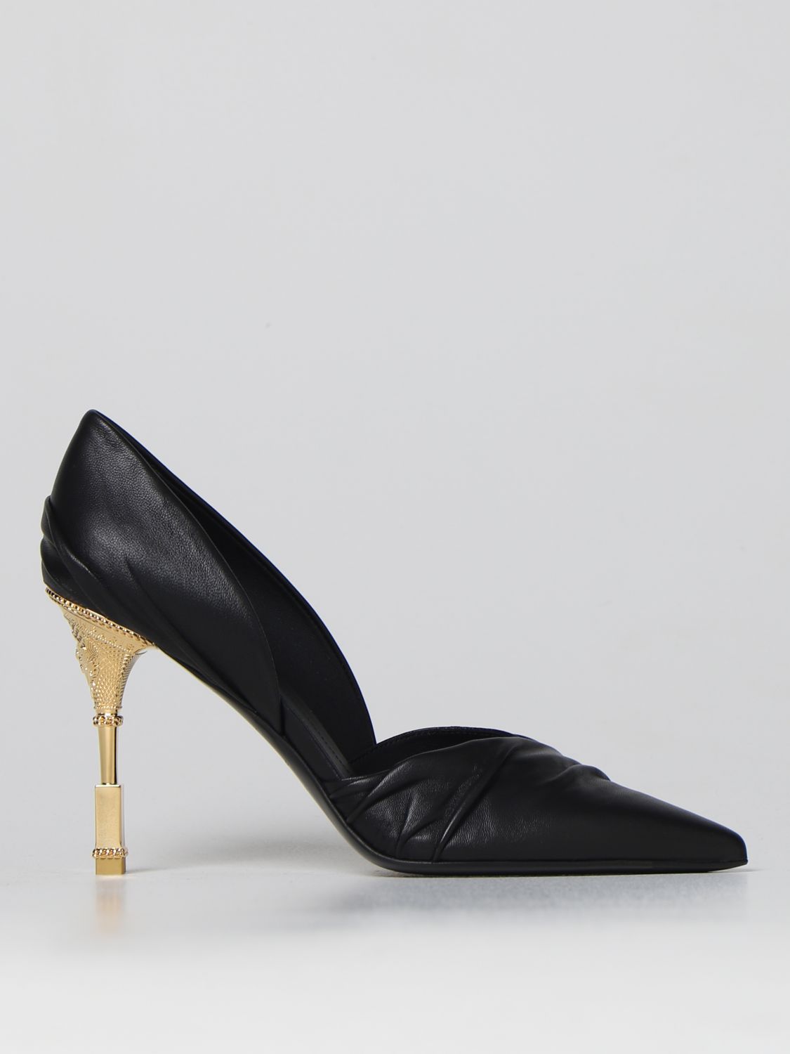 Moneta leather pumps