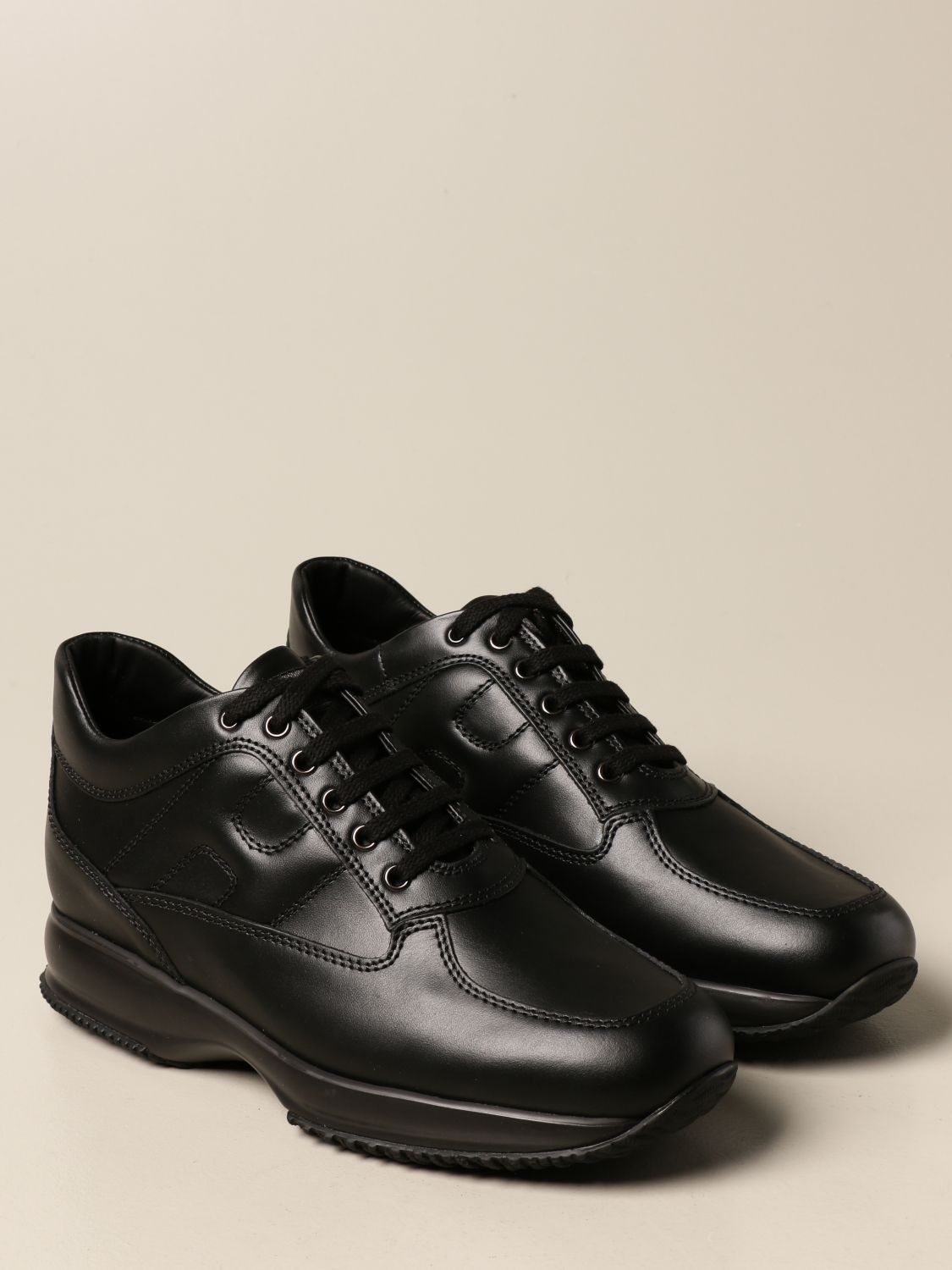 Interactive trainers in leather