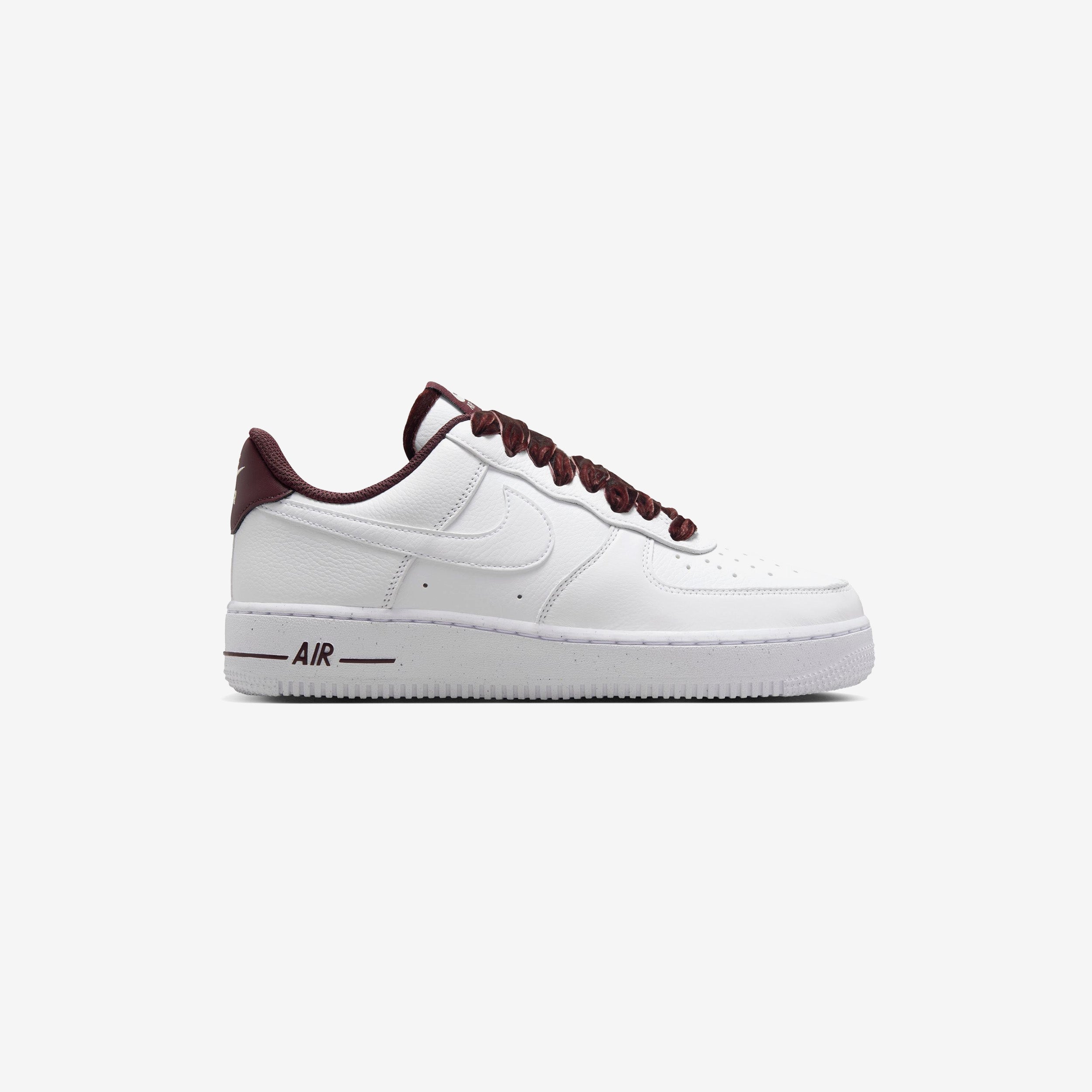 Nike Women's Air Force 1 '07 Vintage - BURGUNDY CRUSH/WHITE-PALE IVORY - female