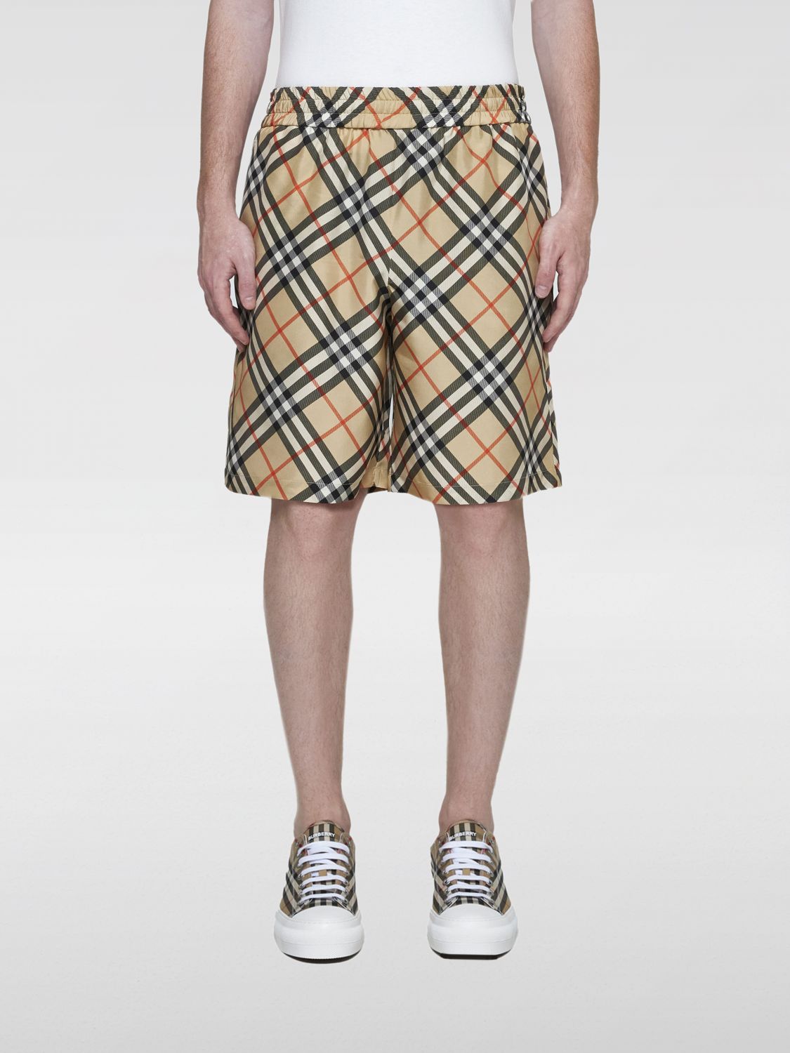 Short Men color Beige