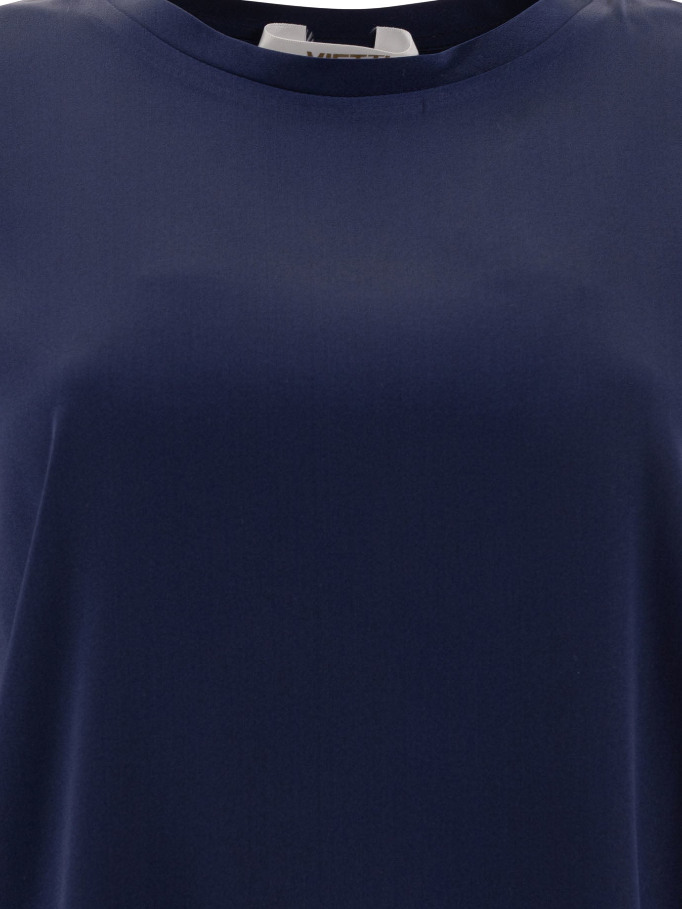 F. es T -Shirt