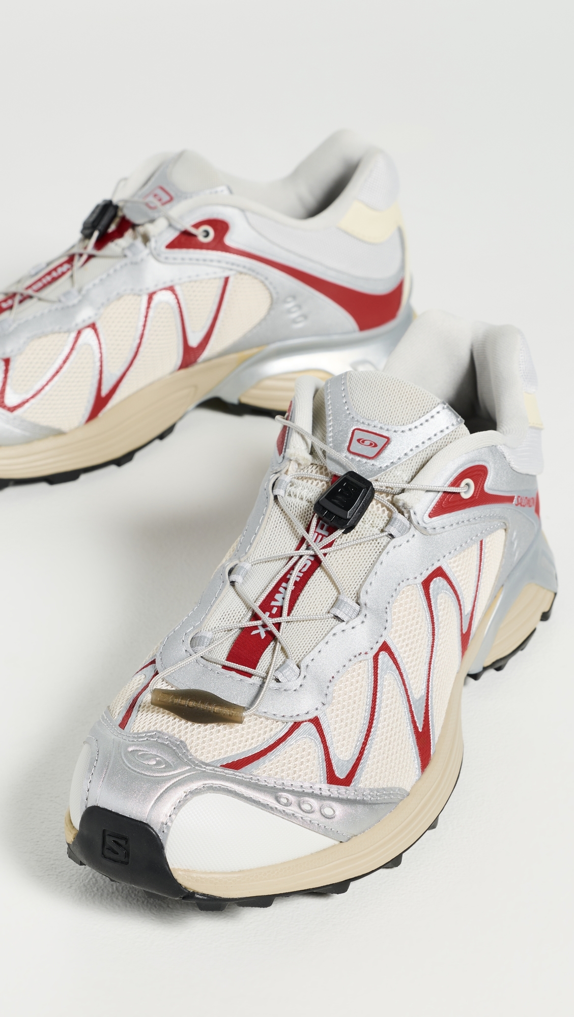 XT-Whisper Sneakers Almond Milk/Silver/Lava Falls W