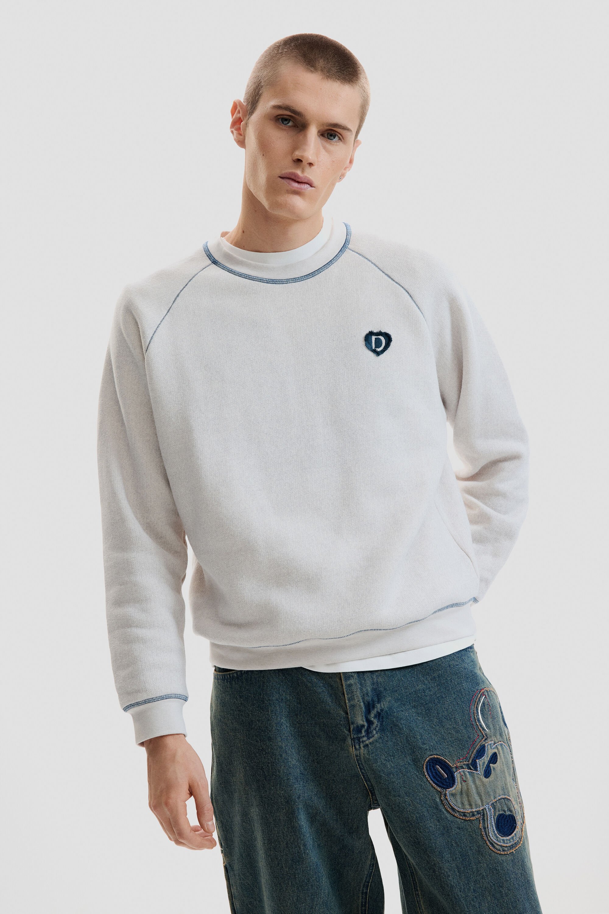 BASIC COTTON SWEATSHIRT
