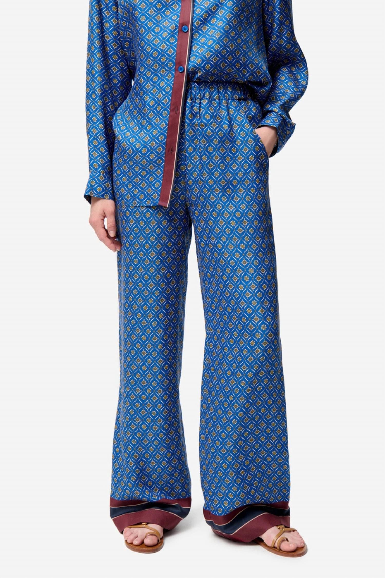 Fredo Silk Blend Pants In Navy Blue