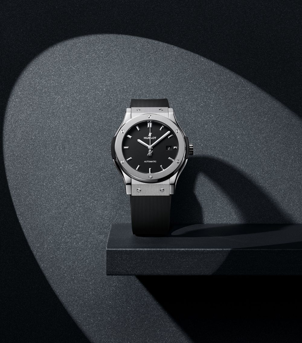 Titanium Classic Fusion Watch 42Mm