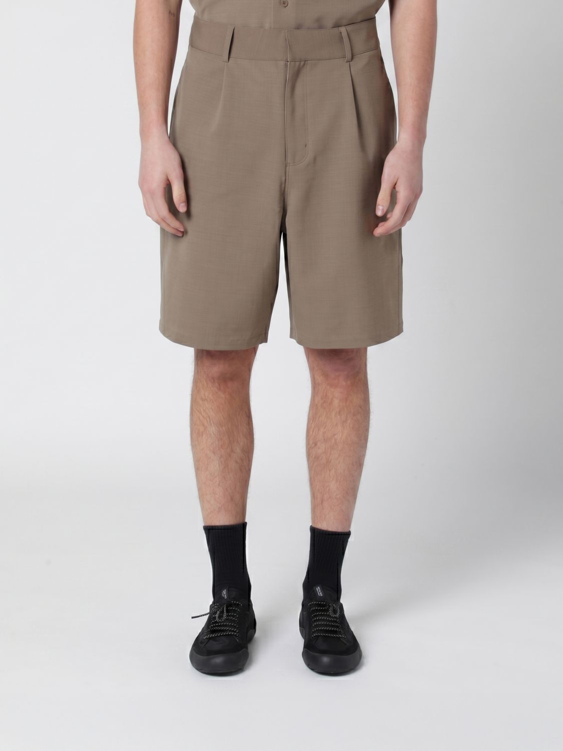 Tailored Short Black