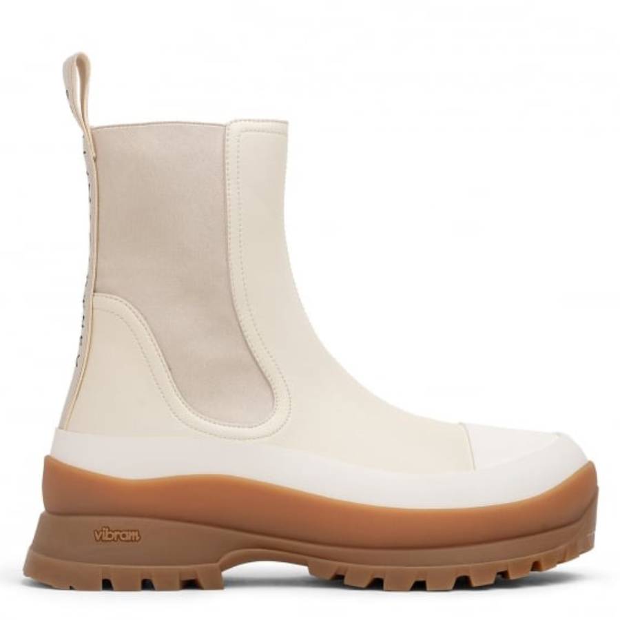 Trace Logo Chelsea Boots