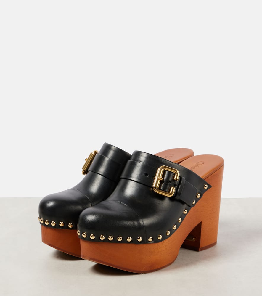 Chloé Jeannette studded leather clogs