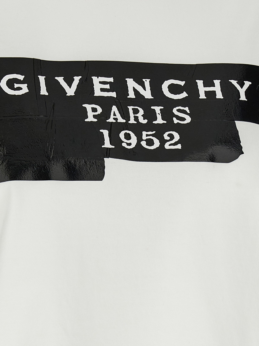 White T-shirt With Lettering Logo On The Front In Cotton Woman