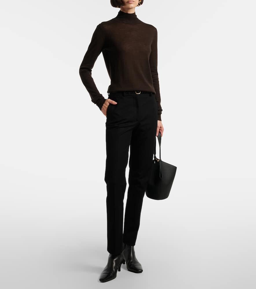 Cashmere sweater