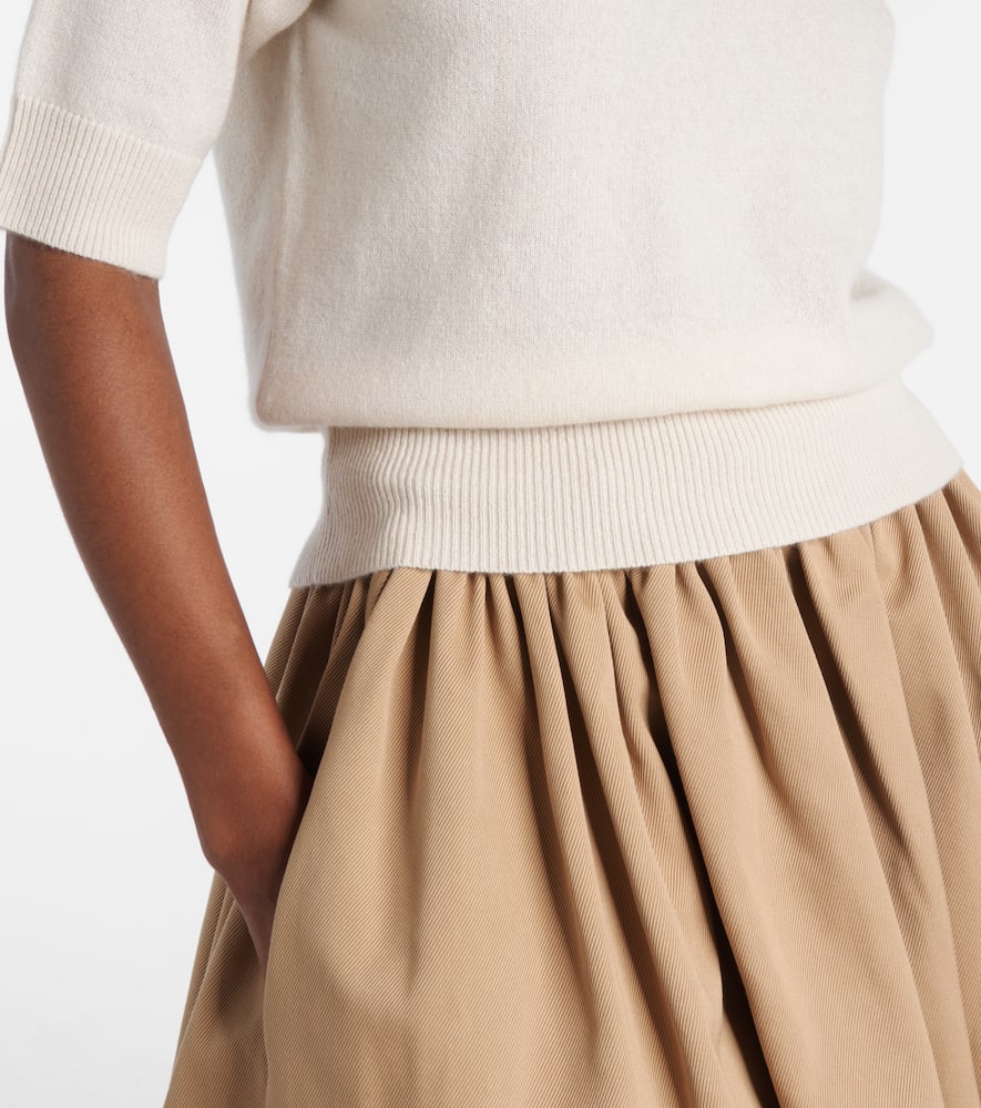 Cashmere sweater