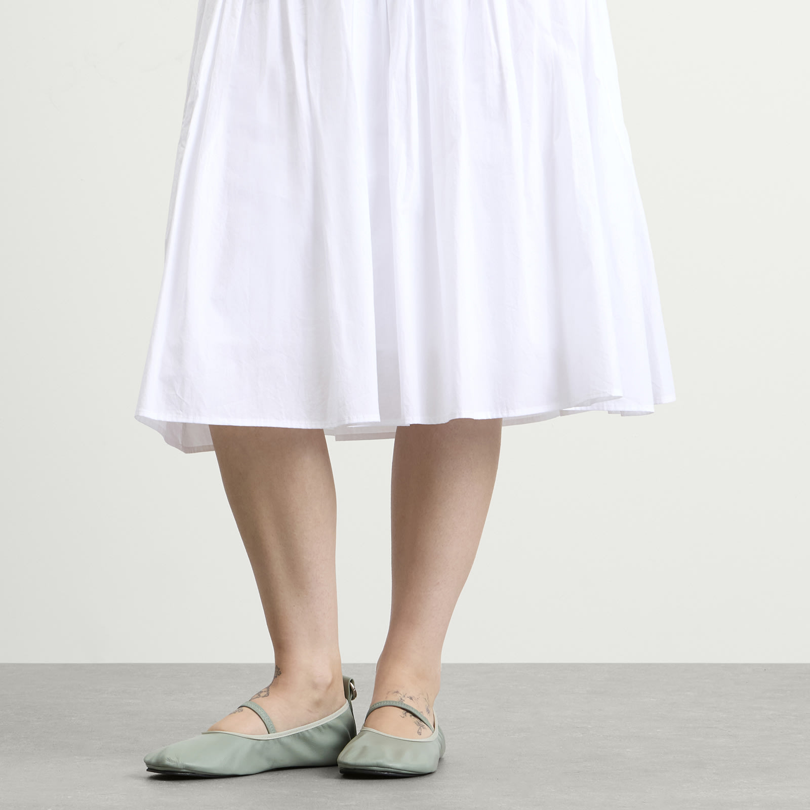 Women's Naira Leather Ballet Flats in Green
