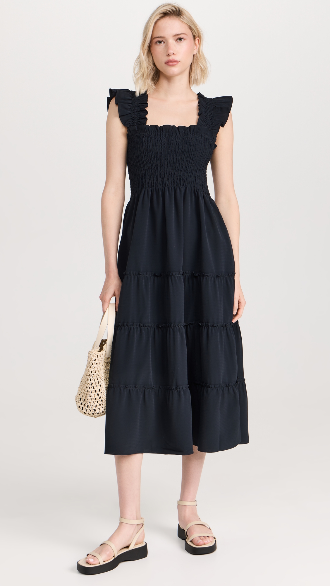 The Ellie Crepe Nap Dress Black