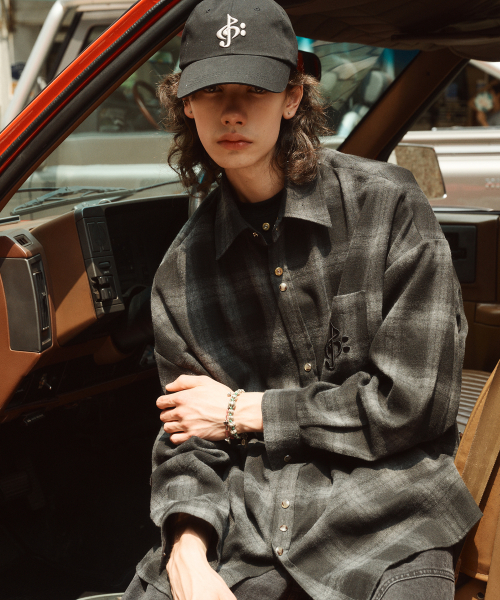 Checked shirt black