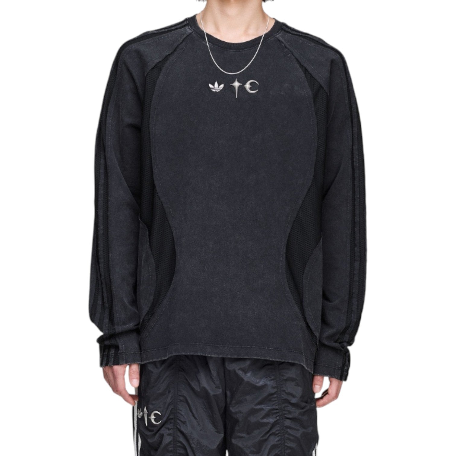 X THUG CLUB TEAMGEIST Long-Sleeved T-shirt 'Black'