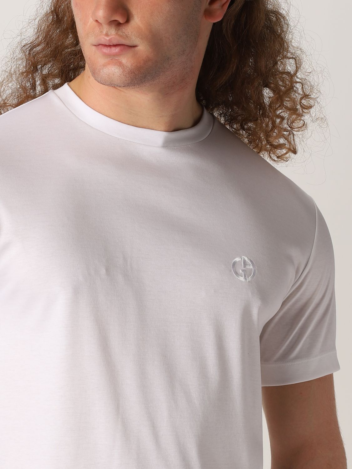 T-shirt with embroidered logo