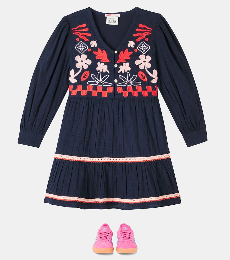 Clip embroidered cotton dress