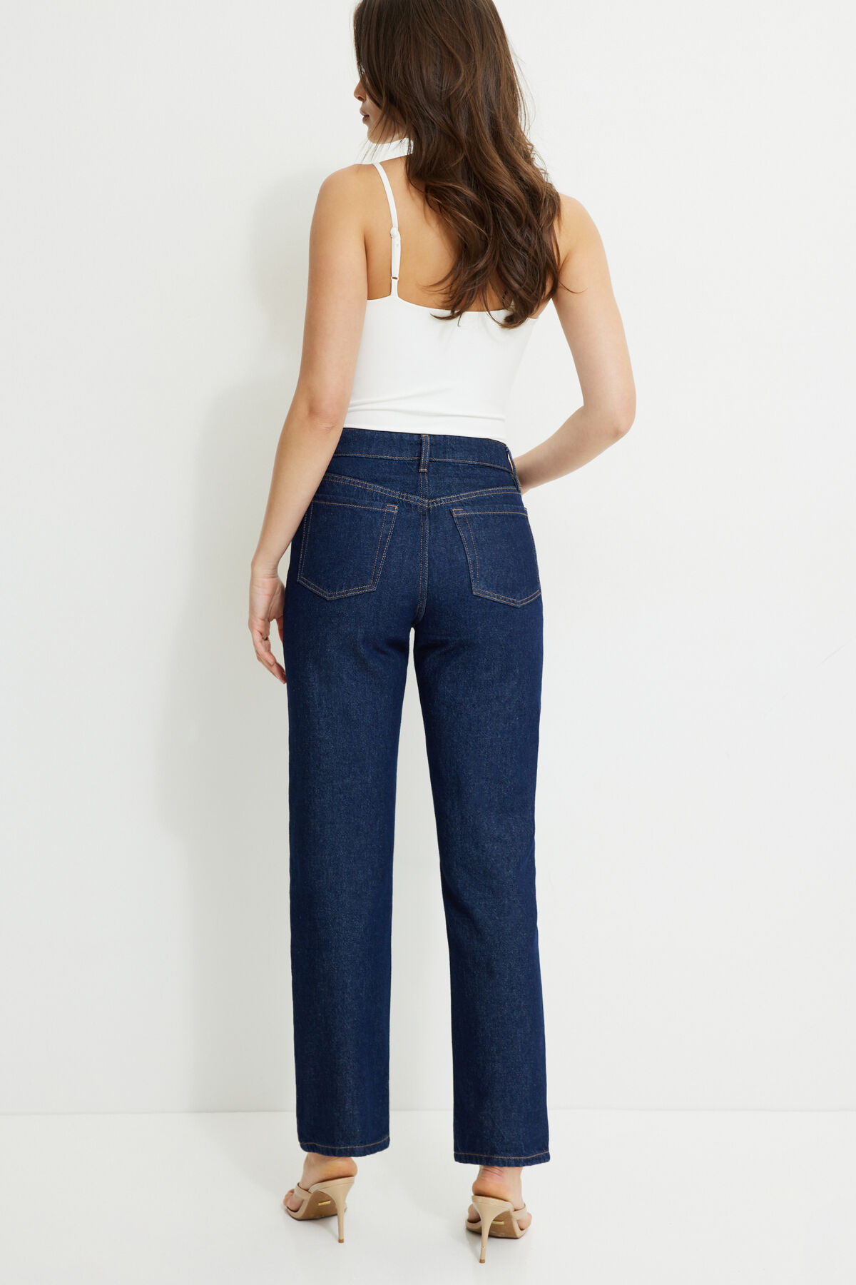 Justina Straight Leg Jeans