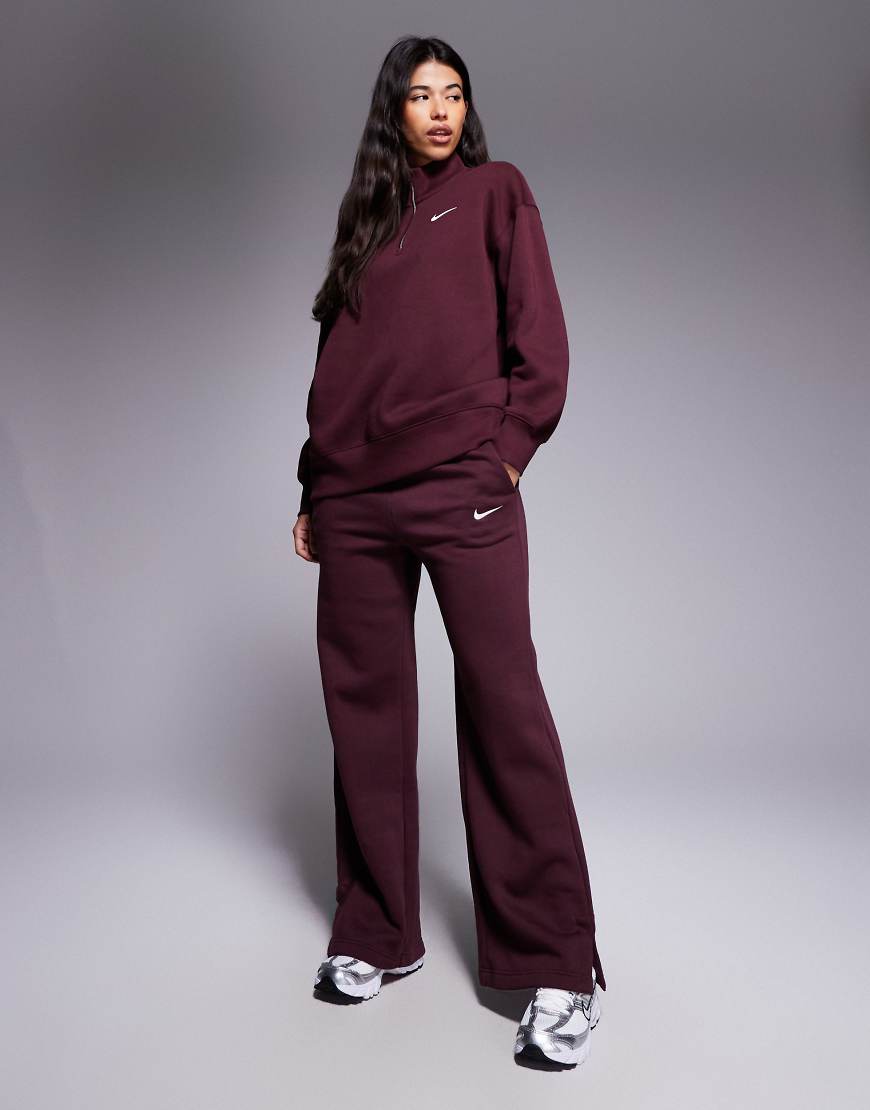 Phoenix Fleece high rise wide leg sweatpants in burgundy-Red