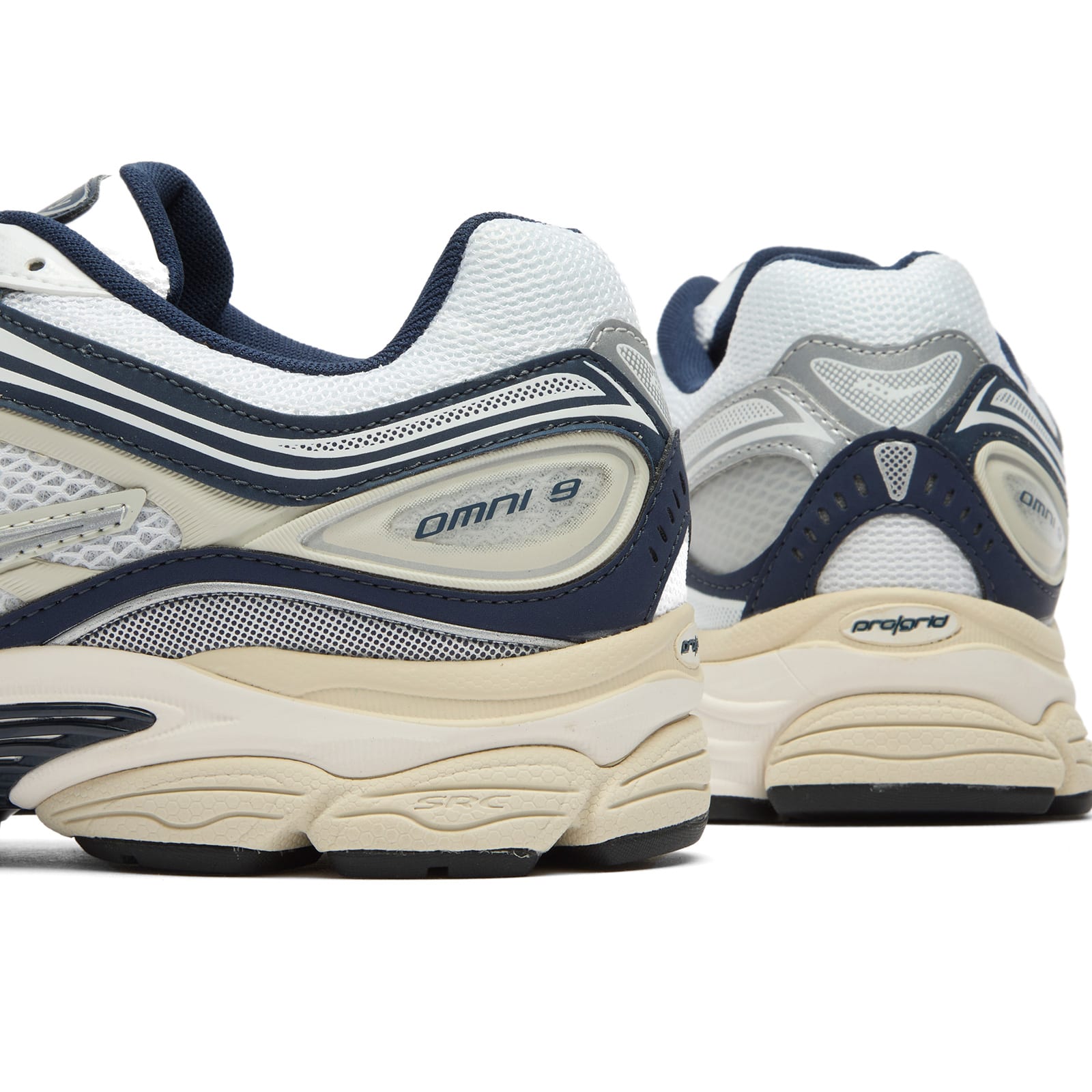 Men's Progrid Omni 9 Sneaker White/Navy
