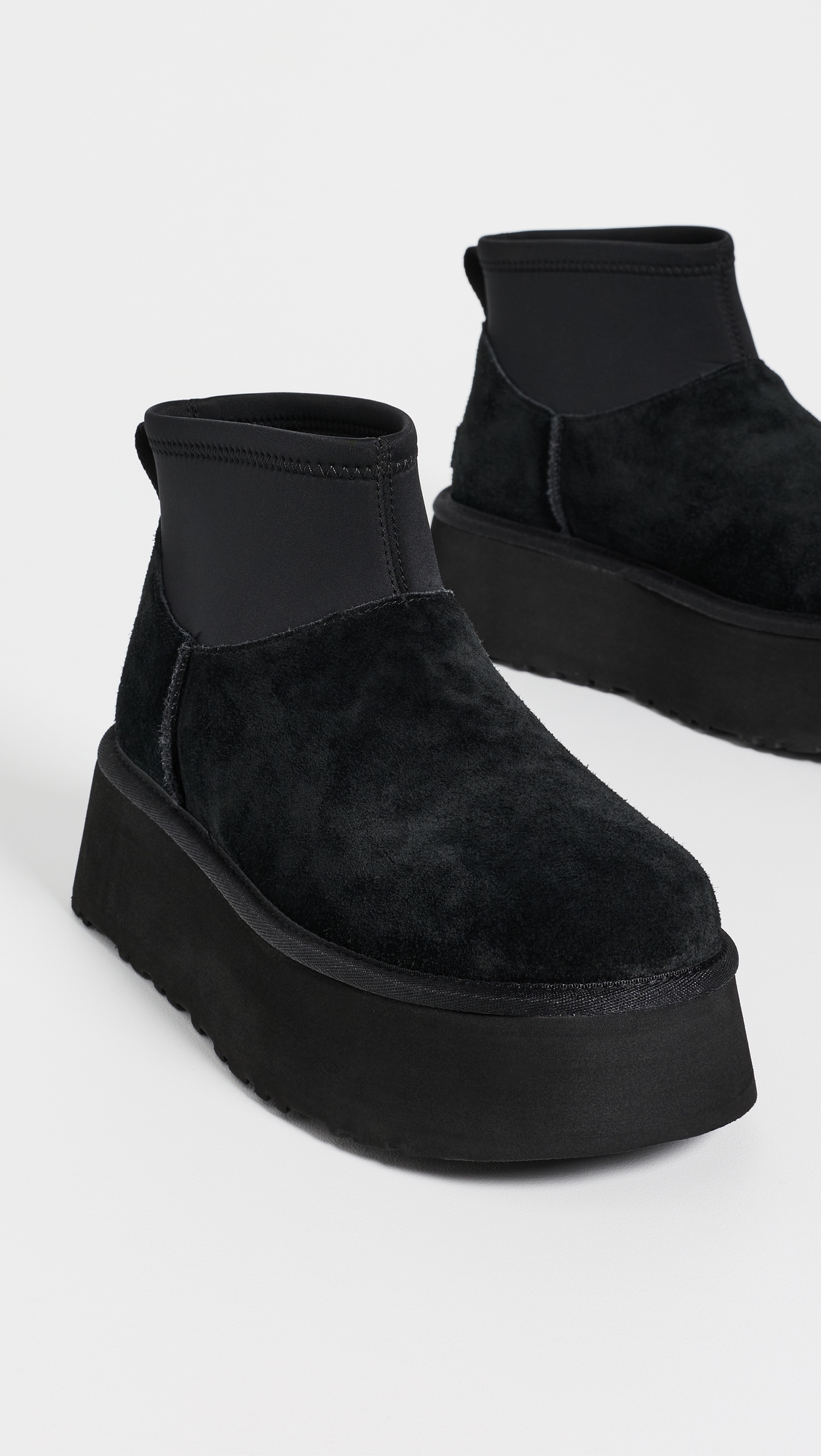 Classic Mini Dipper Legwarmer Suede Boots Black