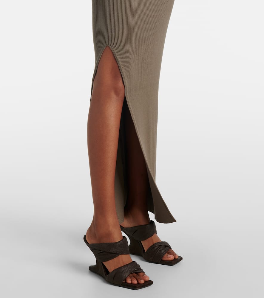 One-shoulder maxi dress